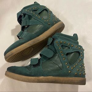 Modern Vice Women Ankle green Boots Studded Size 40 Made In Italy